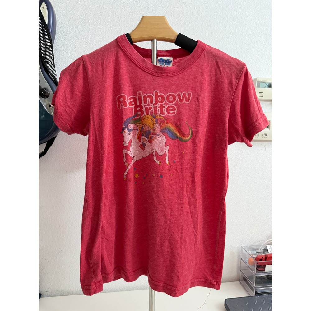 Junk Food Kitson Rainbow Brite Graphic T-Shirt Red Heathered Size L Made in USA